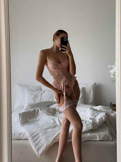 Ave Lingerie Set